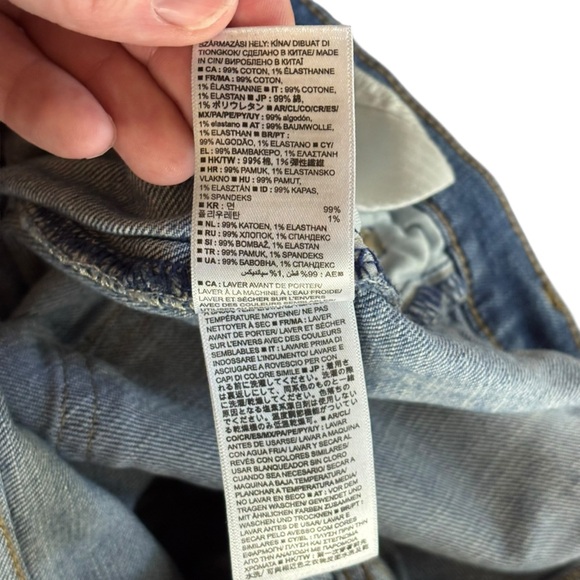 EUC GAP 1969 Light Blue Mid-rise Real Straight Leg Women's Jeans Sz 30 R - Picture 12 of 15